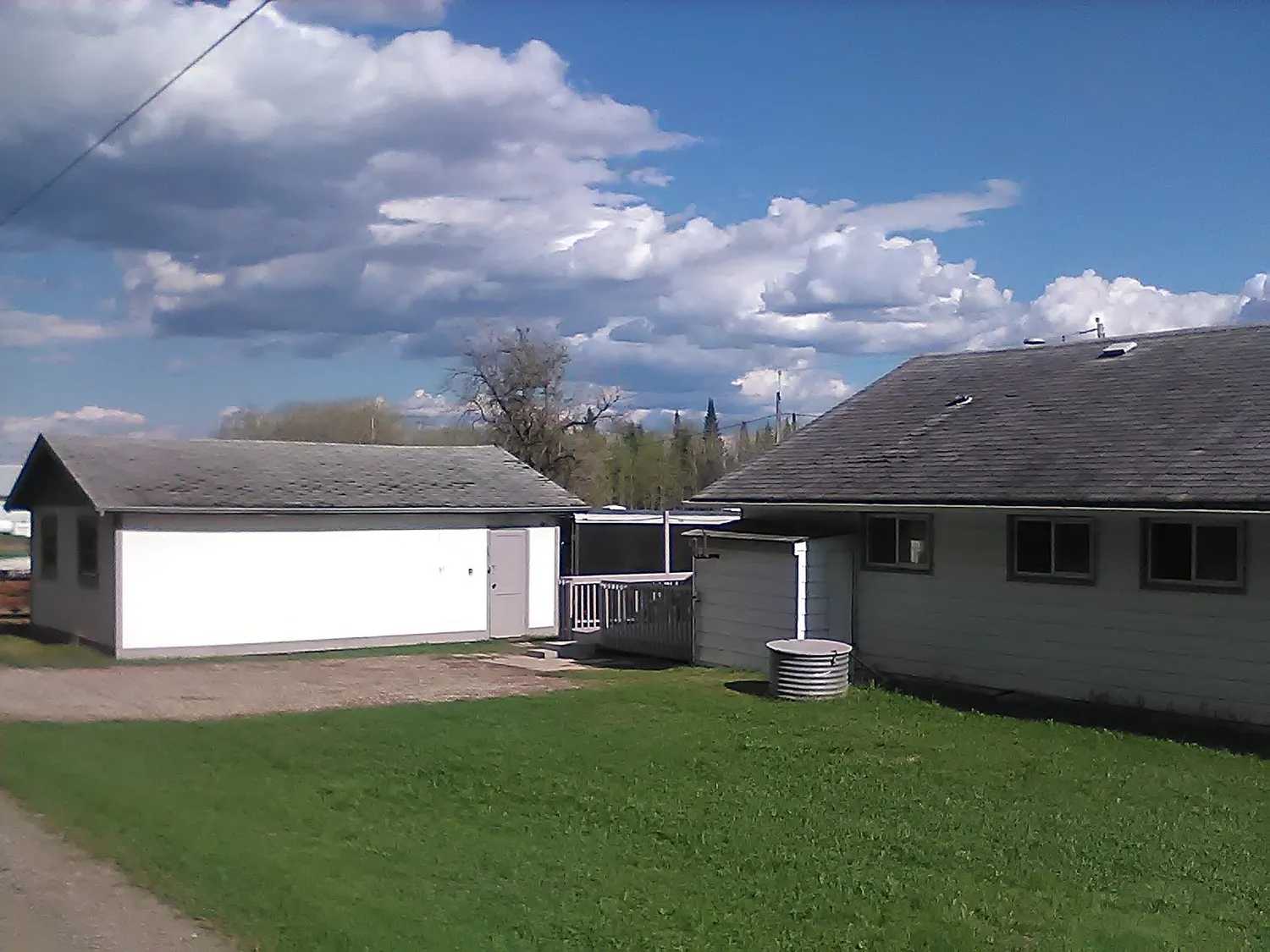 House in Dryden, Ontario 10919793
