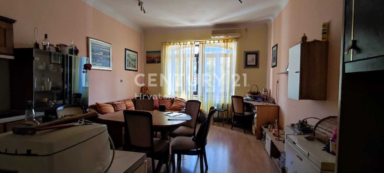 Condominium dans Trsat, Primorsko-Goranska Zupanija 10919870