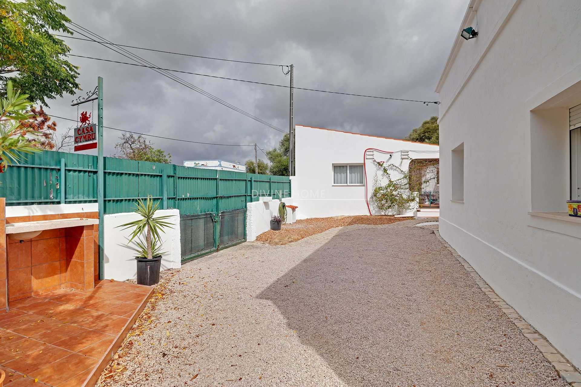 Huis in Moncarapacho, Faro District 10920362