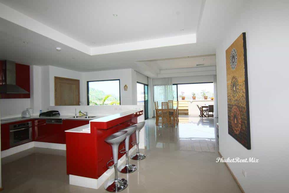 Condominium in Ban Lum Fuang, Phuket 10920424
