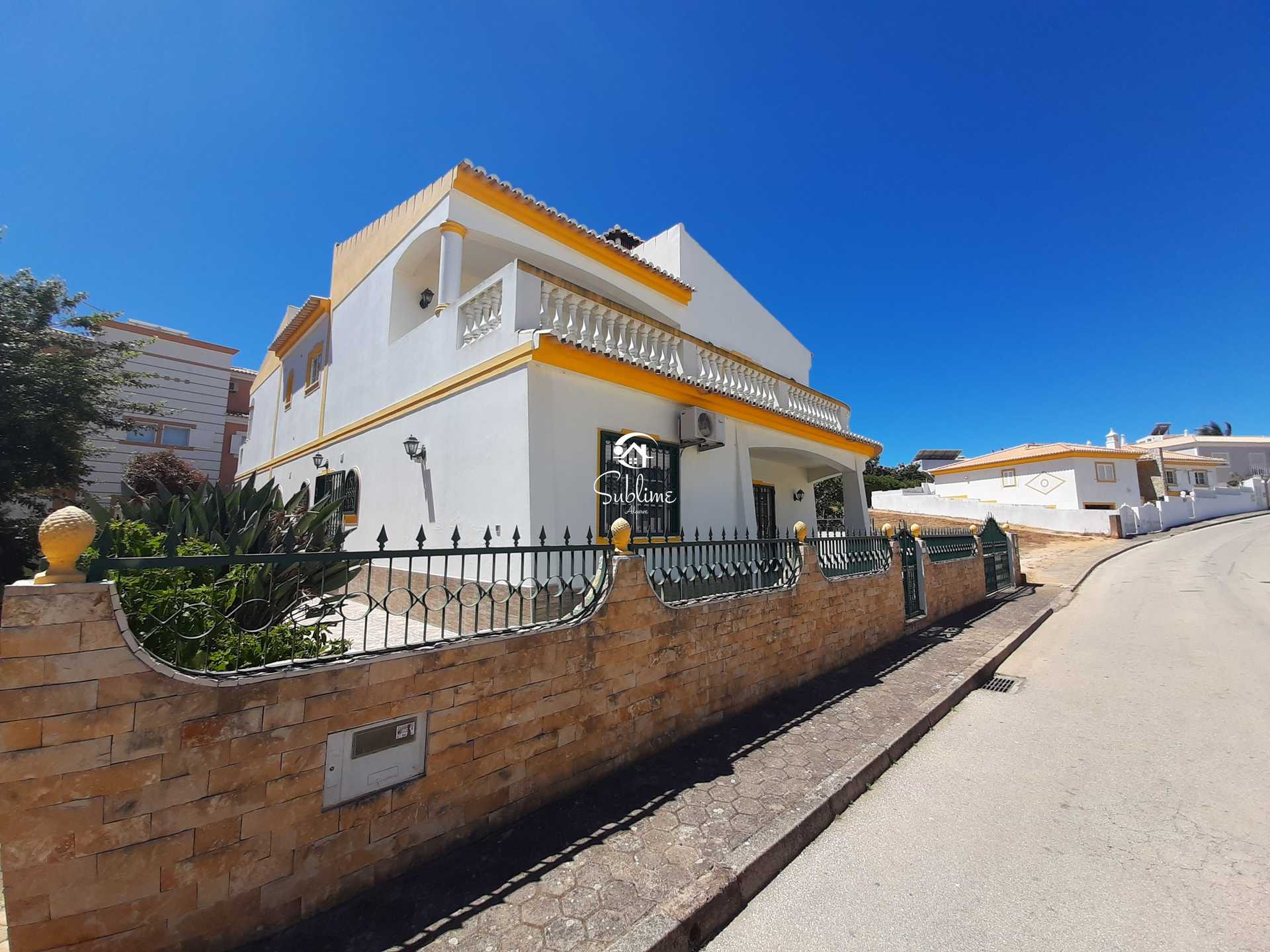 Huis in Santo Amaro, Faro 10920805