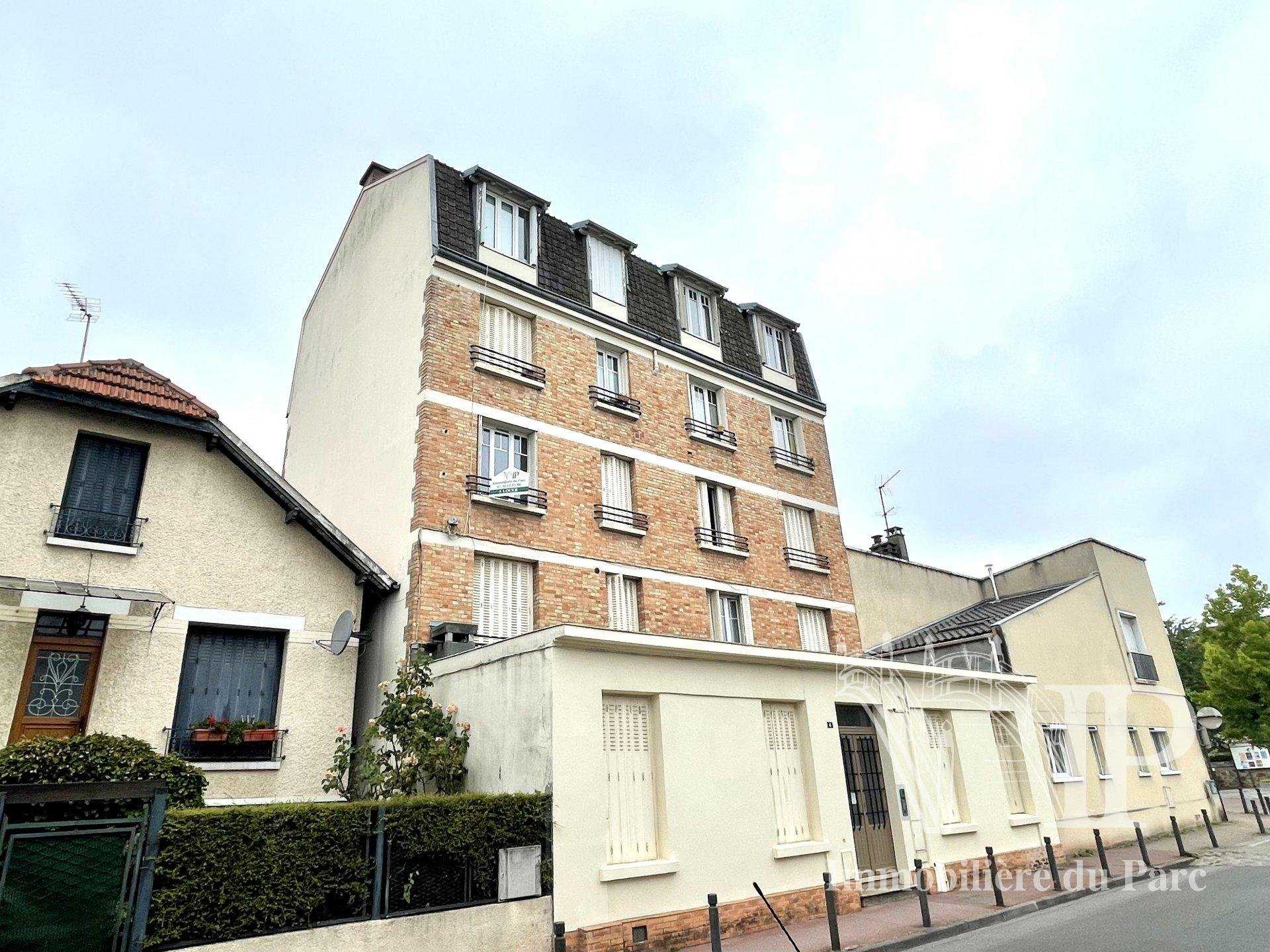 Condominium dans Le Pecq, Ile de France 10921181