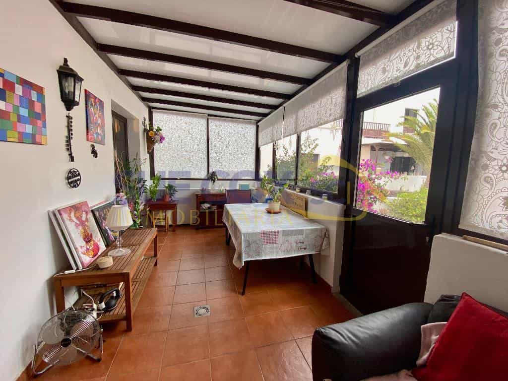 公寓 在 阿雷西费, 加那利群岛 10921408