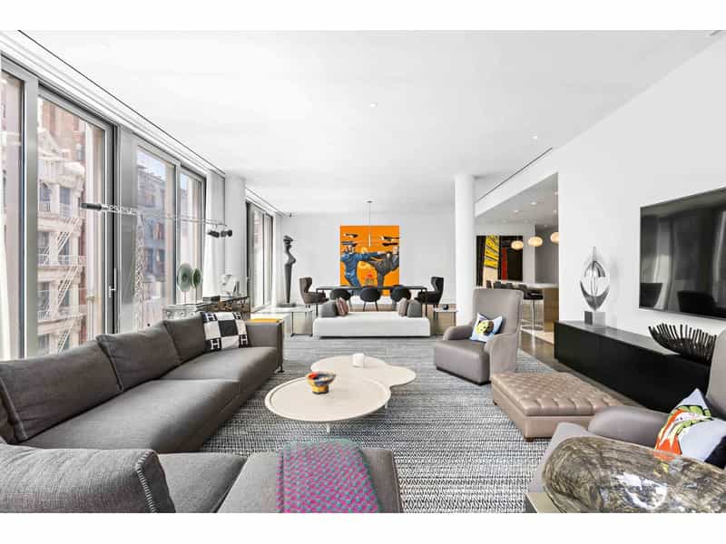 Condominium in New York, New York 10921594