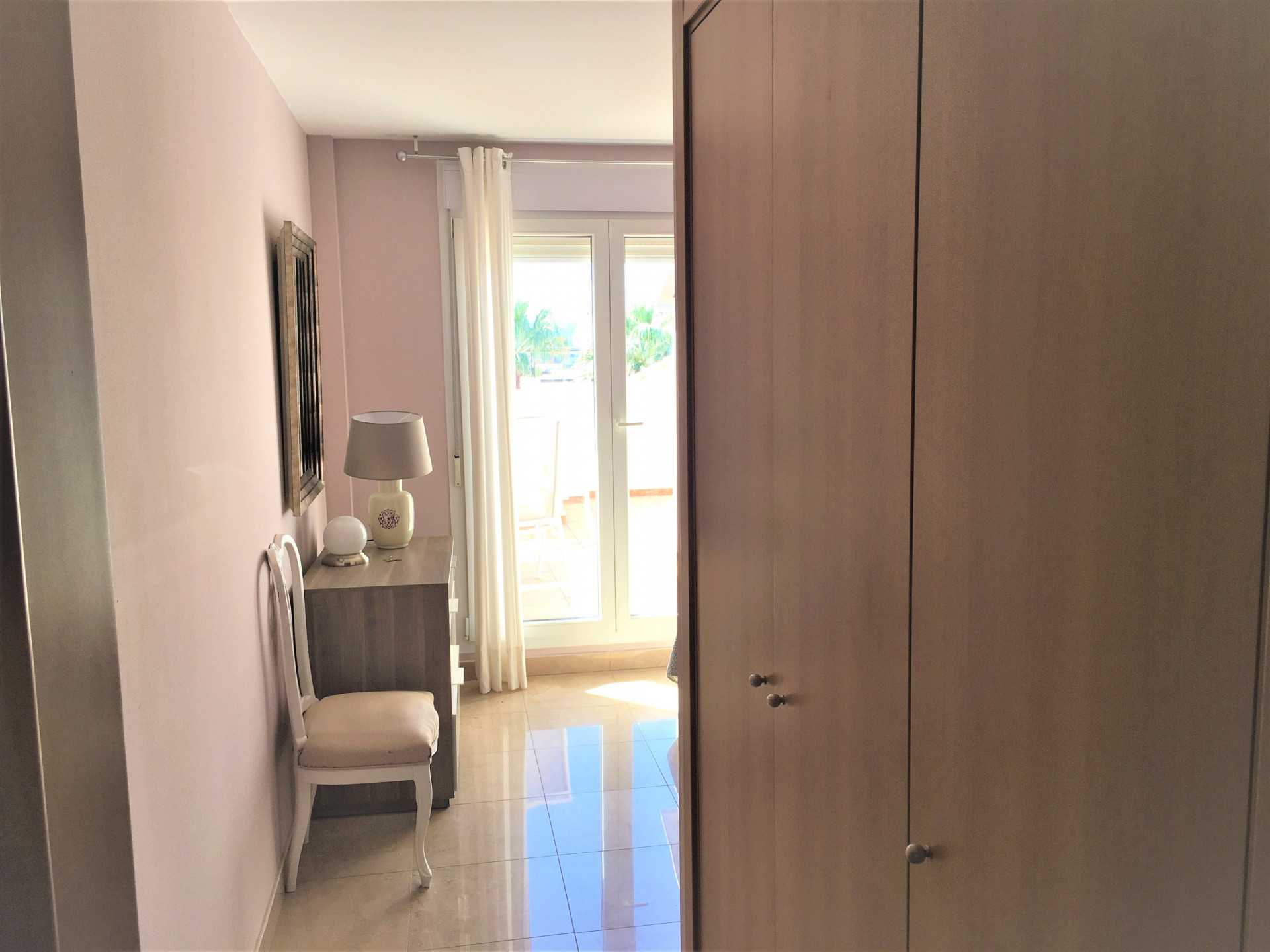 Condominium in Manilva, Andalusia 10921978