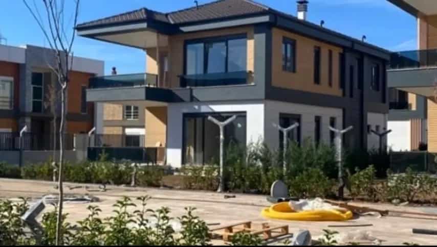 Real Estate in Dosemealti, Antalya 10922064