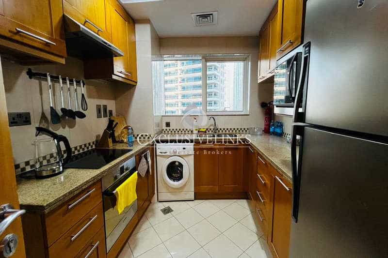 Condominium in Dubai, Dubai 10922201