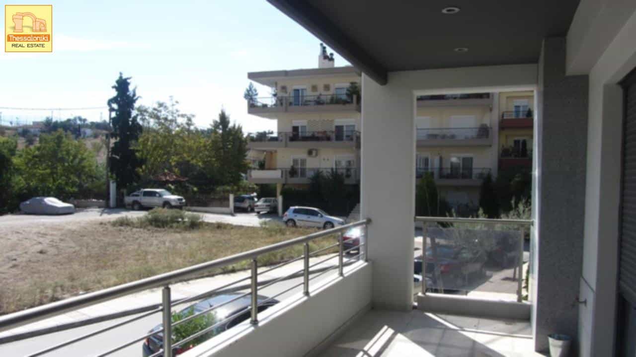 Condominio en Pilaia, Kentriki Macedonia 10923214