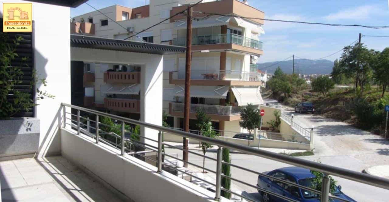 Condominio en Pilaia, Kentriki Macedonia 10923214