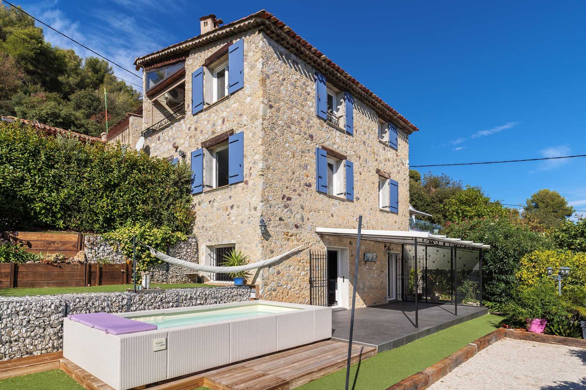 rumah dalam Lingostiere, Provence-Alpes-Cote d'Azur 10923708