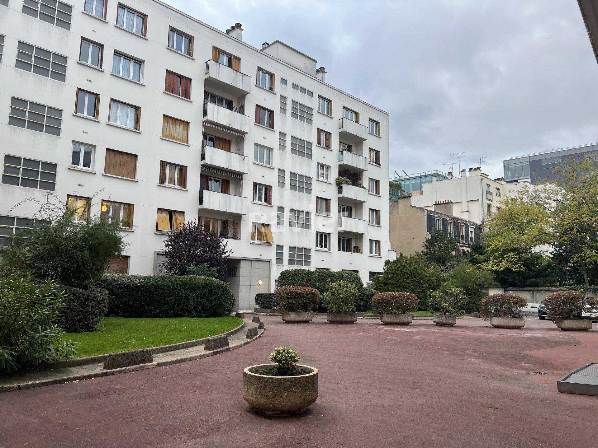 Eigentumswohnung im Boulogne-Billancourt, Hauts-de-Seine 10923727