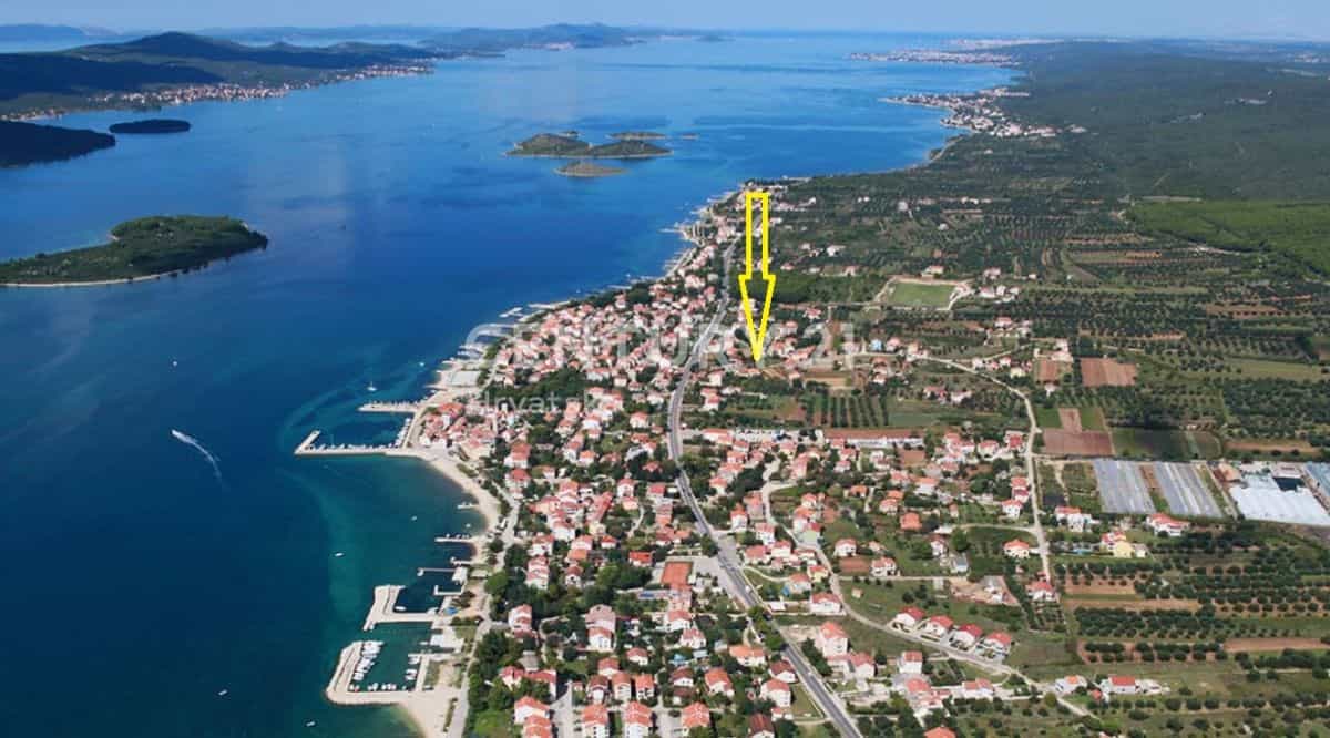 Land im Sveti Filip und Jakov, Zadarska Zupanija 10923829