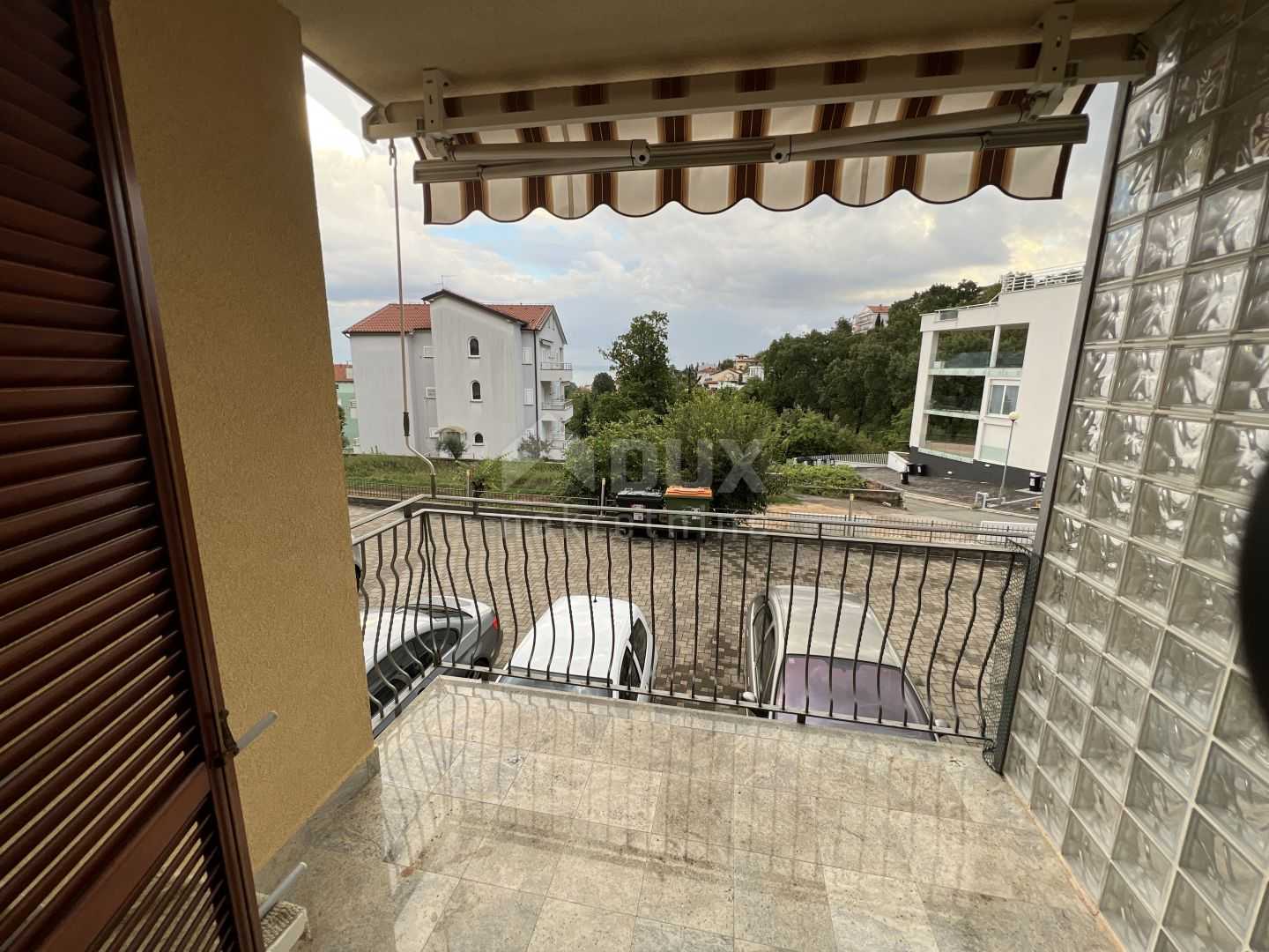Condominium in Ičići, Primorje-Gorski Kotar County 10924158