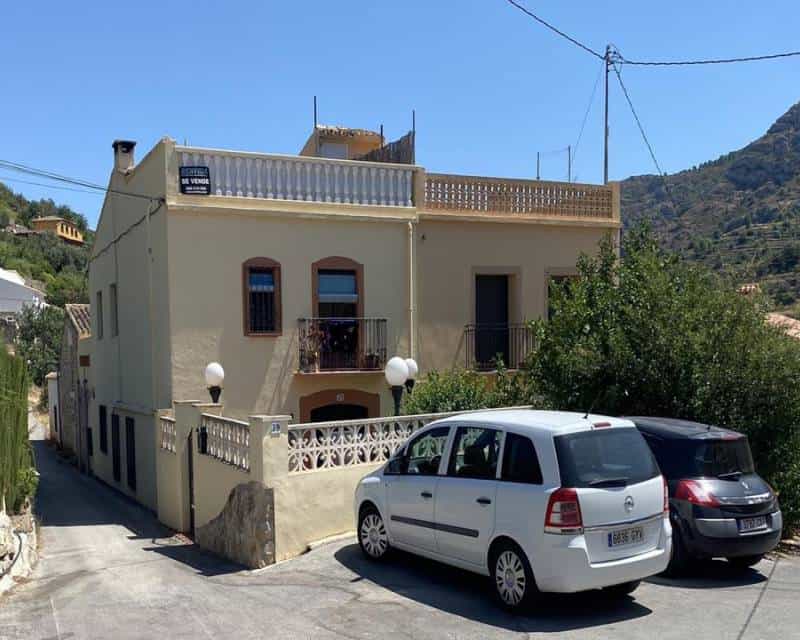 Будинок в Llosa de Camacho, Comunitat Valenciana 10924168