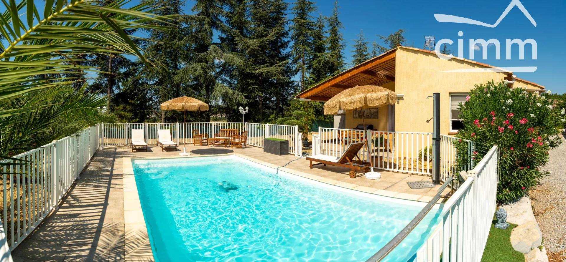 House in L'Escale, Provence-Alpes-Cote d'Azur 10924289
