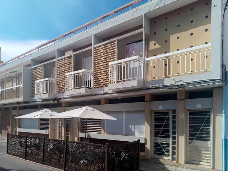 Condominium in Vila Real de Santo Antonio, Faro 10924369