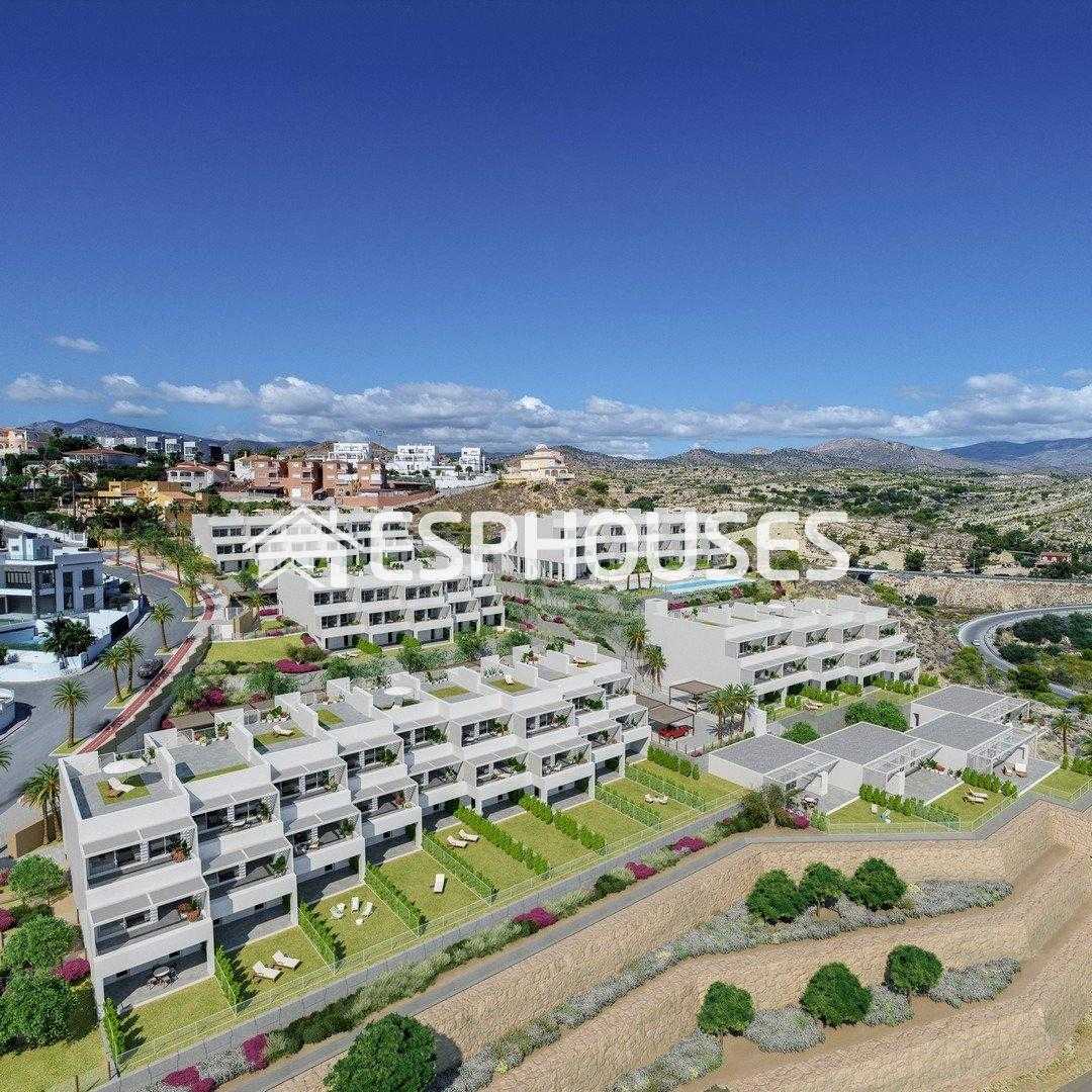 Condominium in Villajoyosa, Valencia 10924787