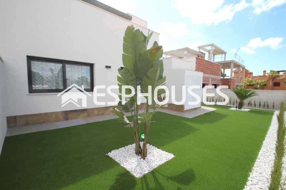 House in Campoamor, Valencia 10925115