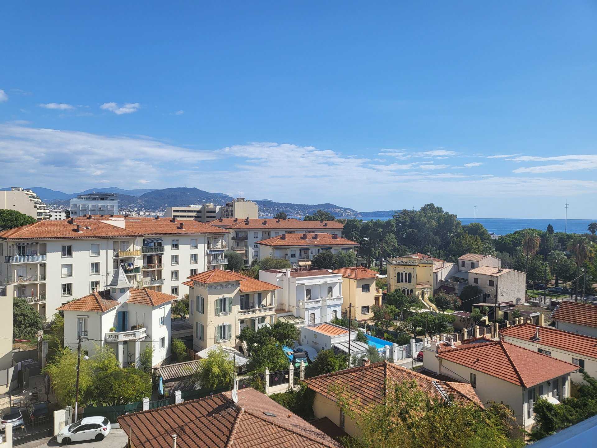 Osiedle mieszkaniowe w Nice, Alpes-Maritimes 10925677