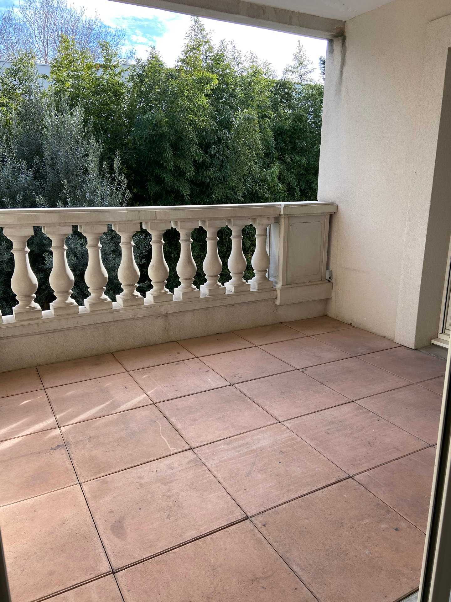 Condominium in Montredon, Provence-Alpes-Cote d'Azur 10925680