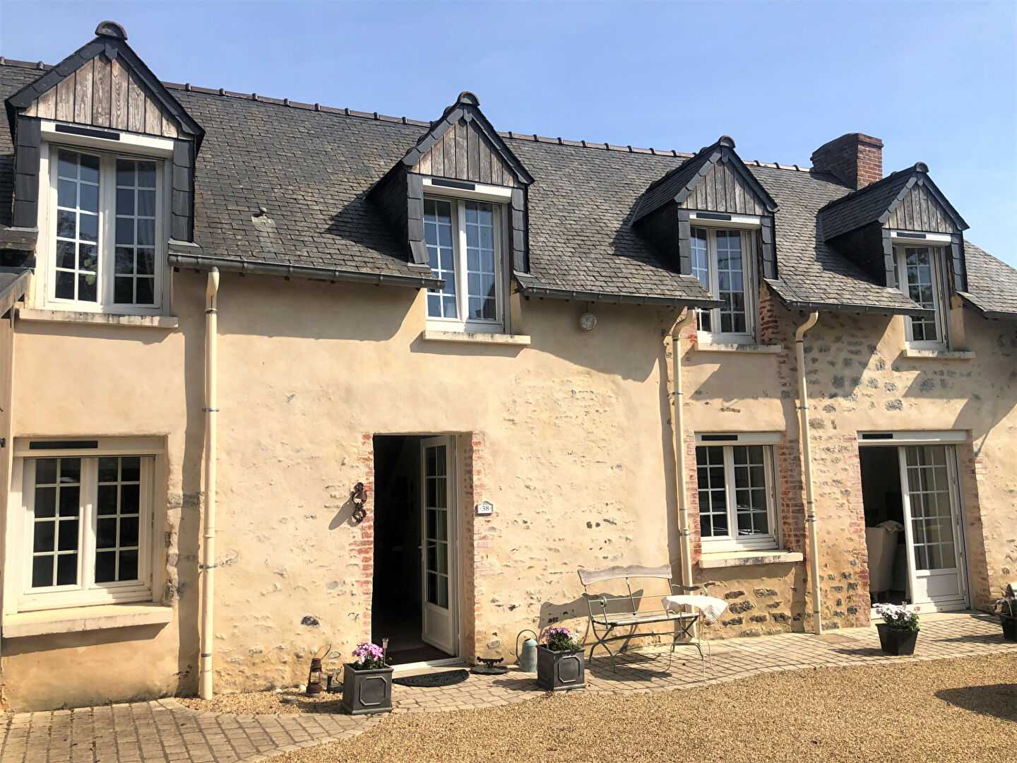 House in Miniac-Morvan, Bretagne 10925751