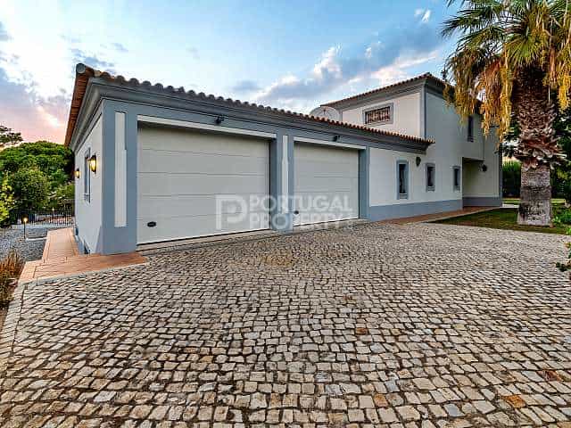 Будинок в Quarteira, Faro 10925780