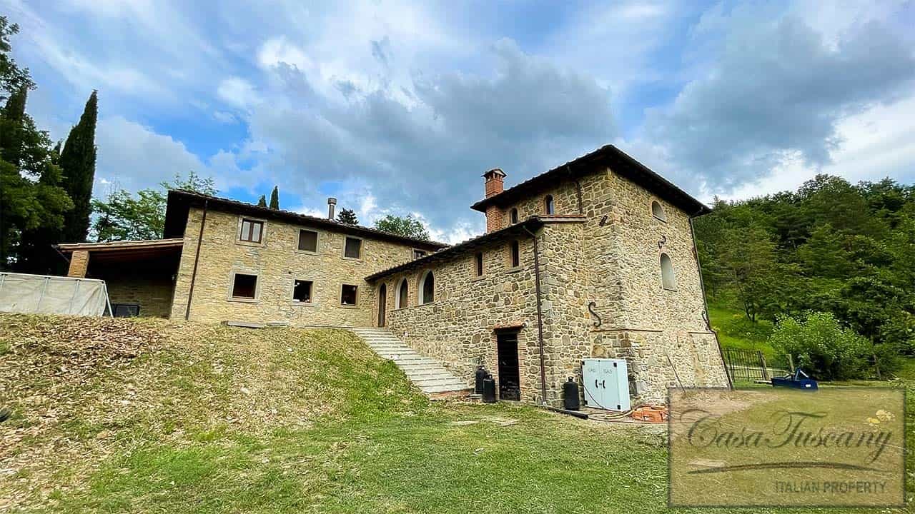 Huis in Chiusi della Verna, Toscane 10925817