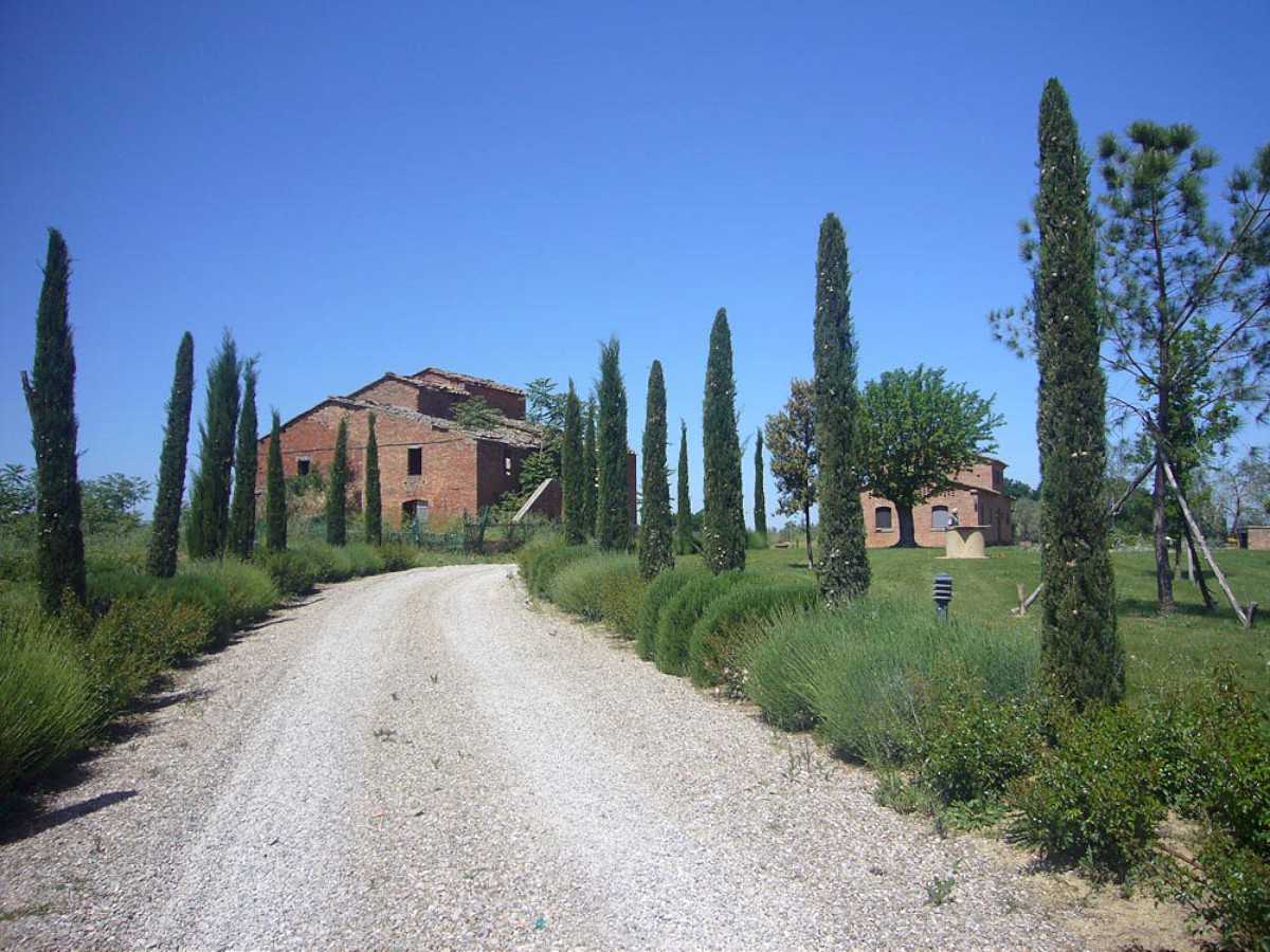 rumah dalam Cortona, Tuscany 10925856