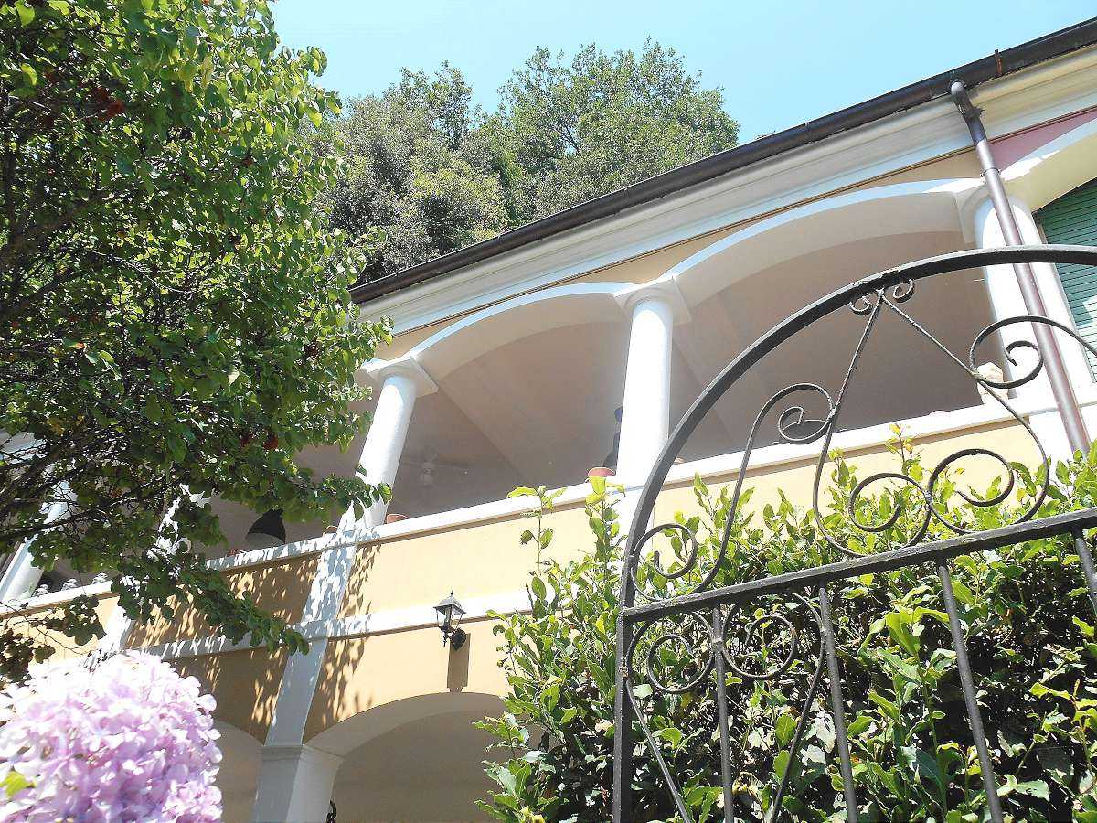 жилой дом в Баньи-ди-Лукка, Тоскана 10925865