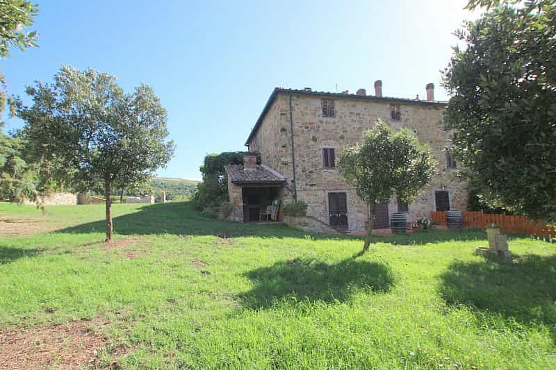 Condominio nel Montecatini Val di Cecina, Tuscany 10925893