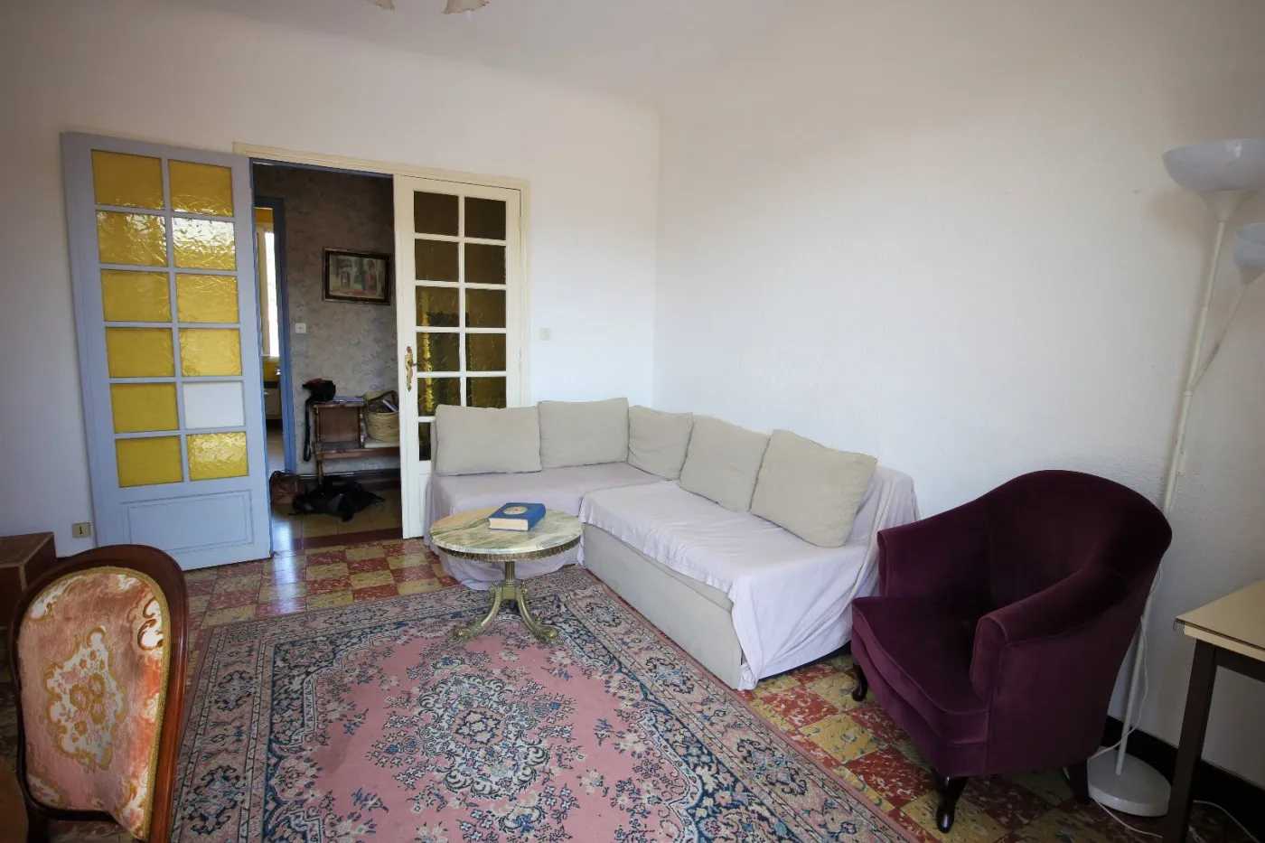 公寓 在 Bédarieux, Occitanie 10926191