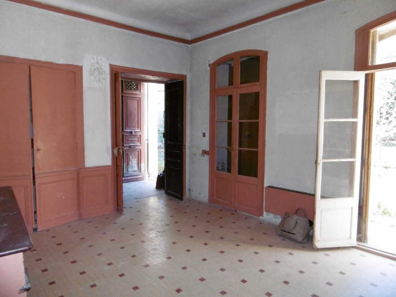 жилой дом в Arles, Occitanie 10926304