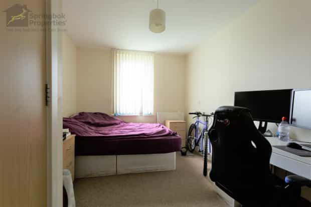 Квартира в Portsmouth, England 10926831
