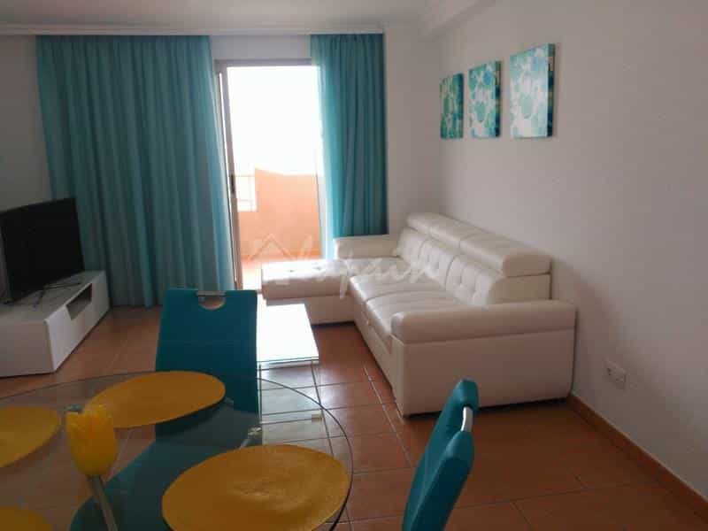 Condominium in El Medano, Canary Islands 10927004