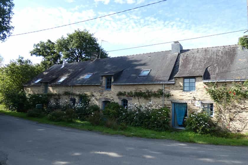 Rumah di Tréal, Brittany 10927380
