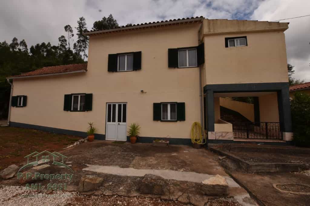 Rumah di Alvaiázere, Leiria 10927454