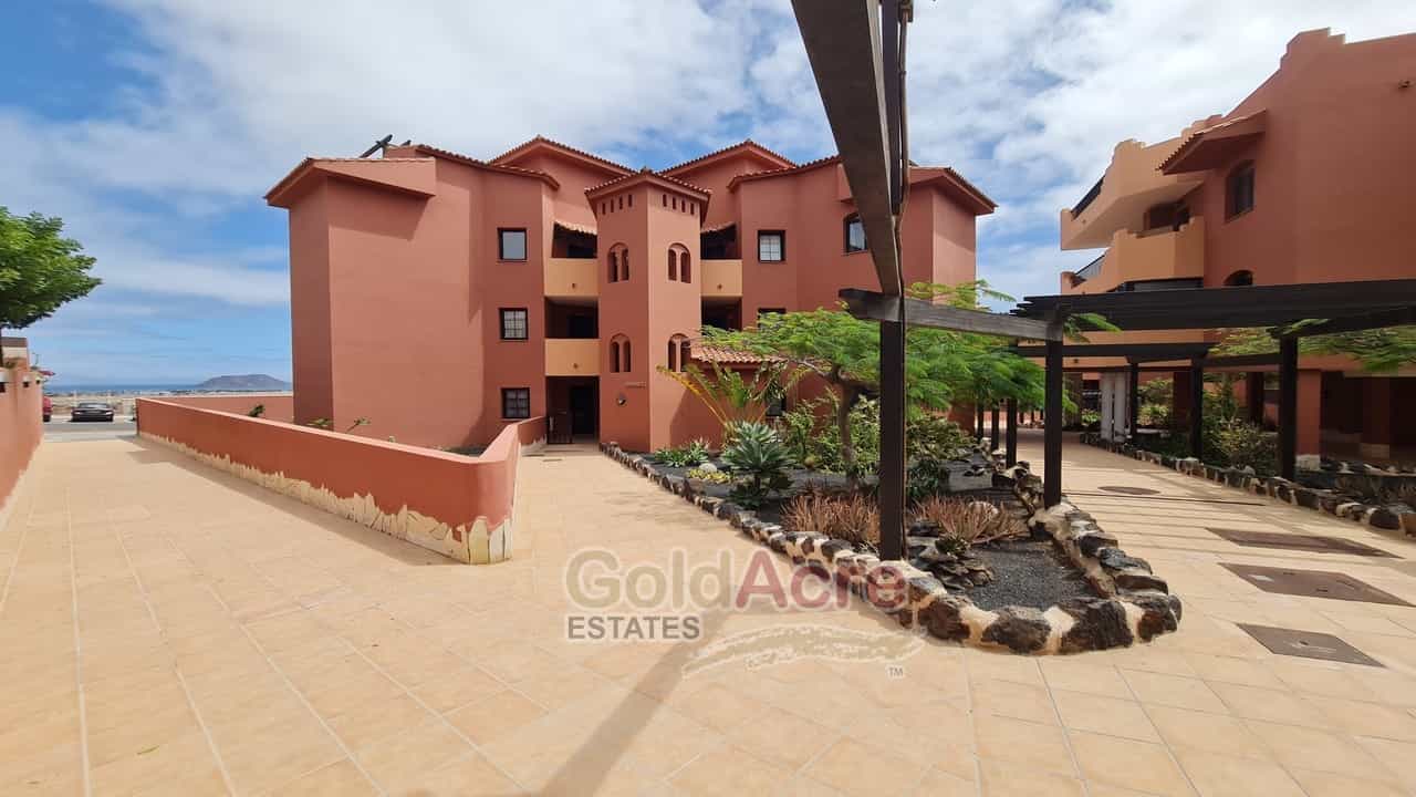 Condominium dans La Oliva, les îles Canaries 10927511