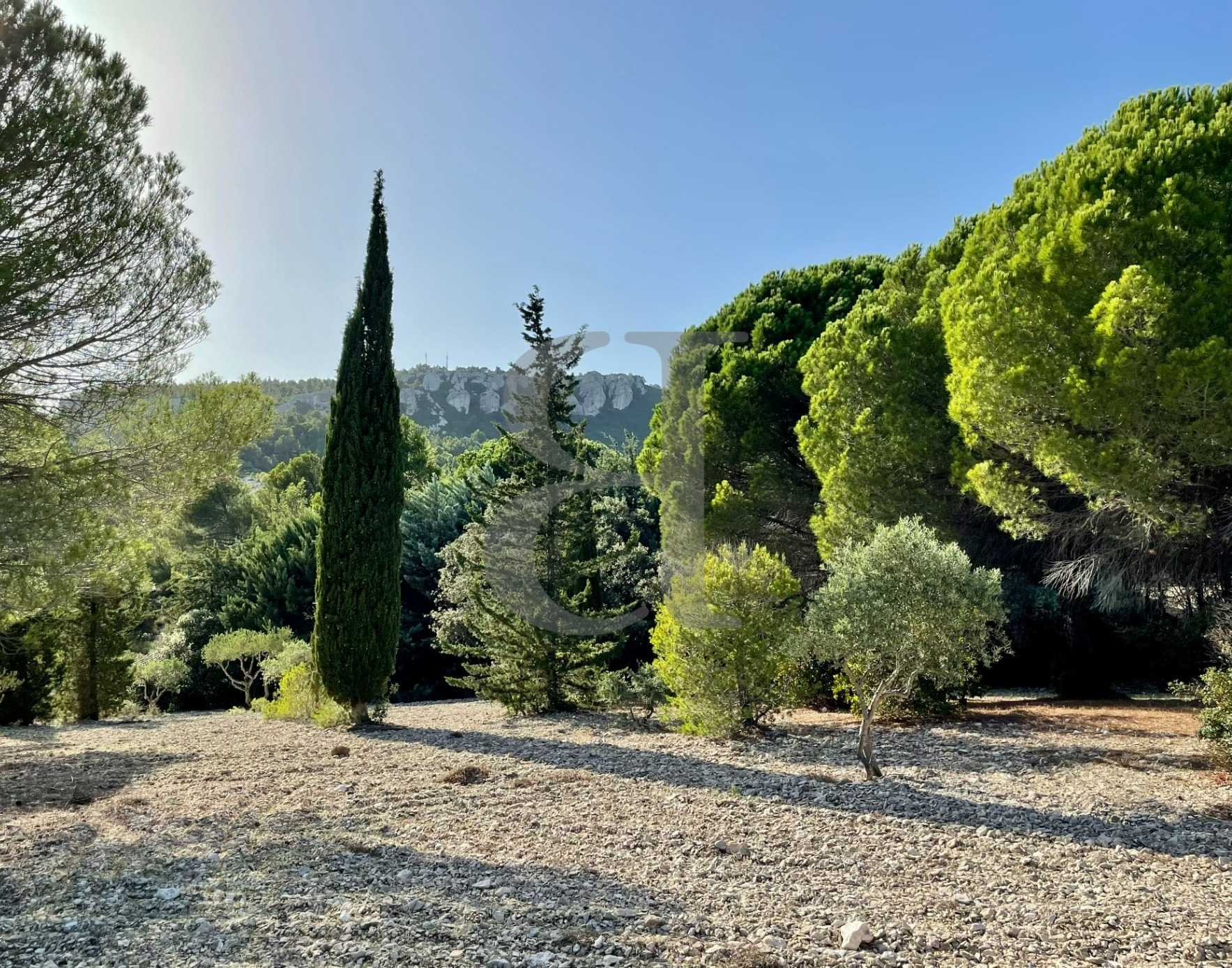 Rumah di Les Baux-de-Provence, Provence-Alpes-Cote d'Azur 10927618