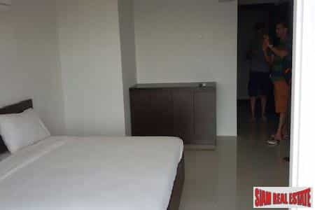 Квартира в Pa Tong, Phuket 10927643