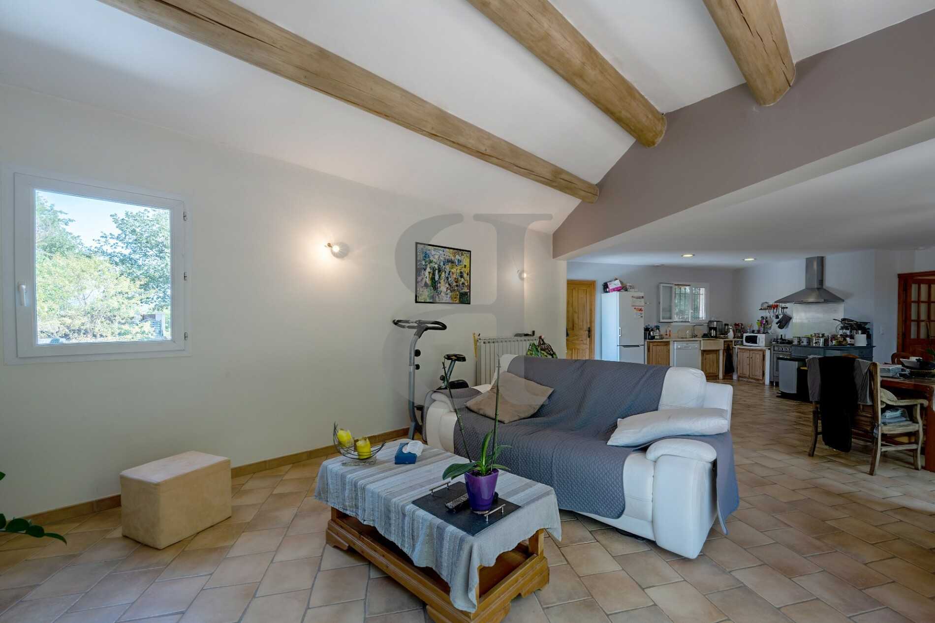 loger dans L'Isle-sur-la-Sorgue, Provence-Alpes-Côte d'Azur 10927651
