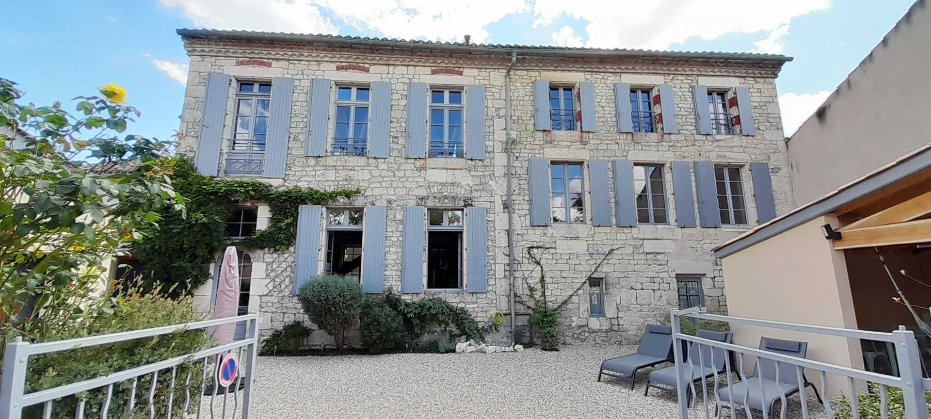 Hus i Castelnau-Montratier, Occitanie 10927710