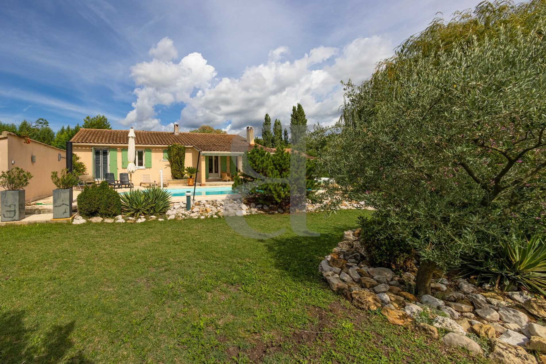 Hus i Mormoiron, Provence-Alpes-Cote d'Azur 10927764