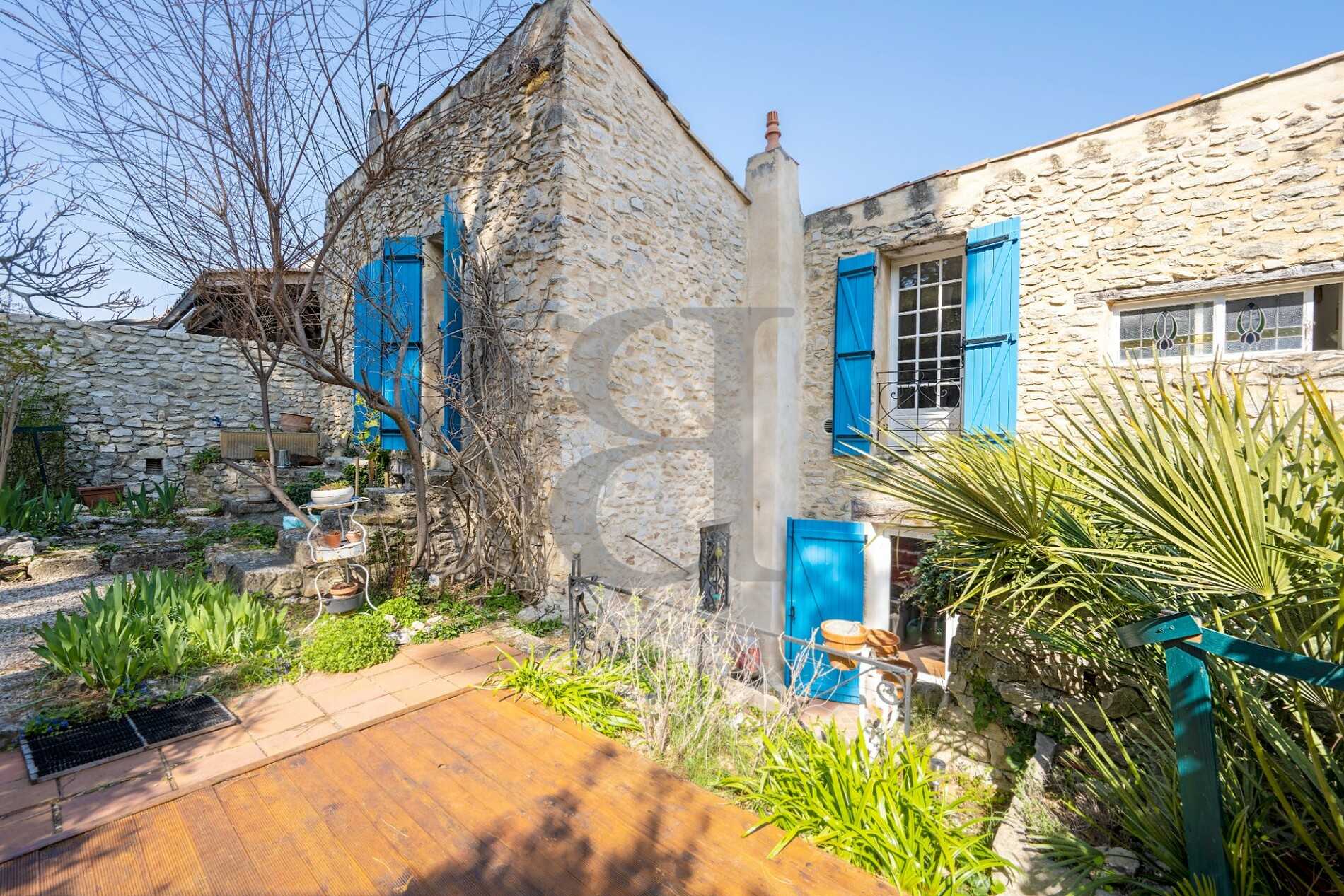 Hus i Vaison-la-Romaine, Provence-Alpes-Cote d'Azur 10927803