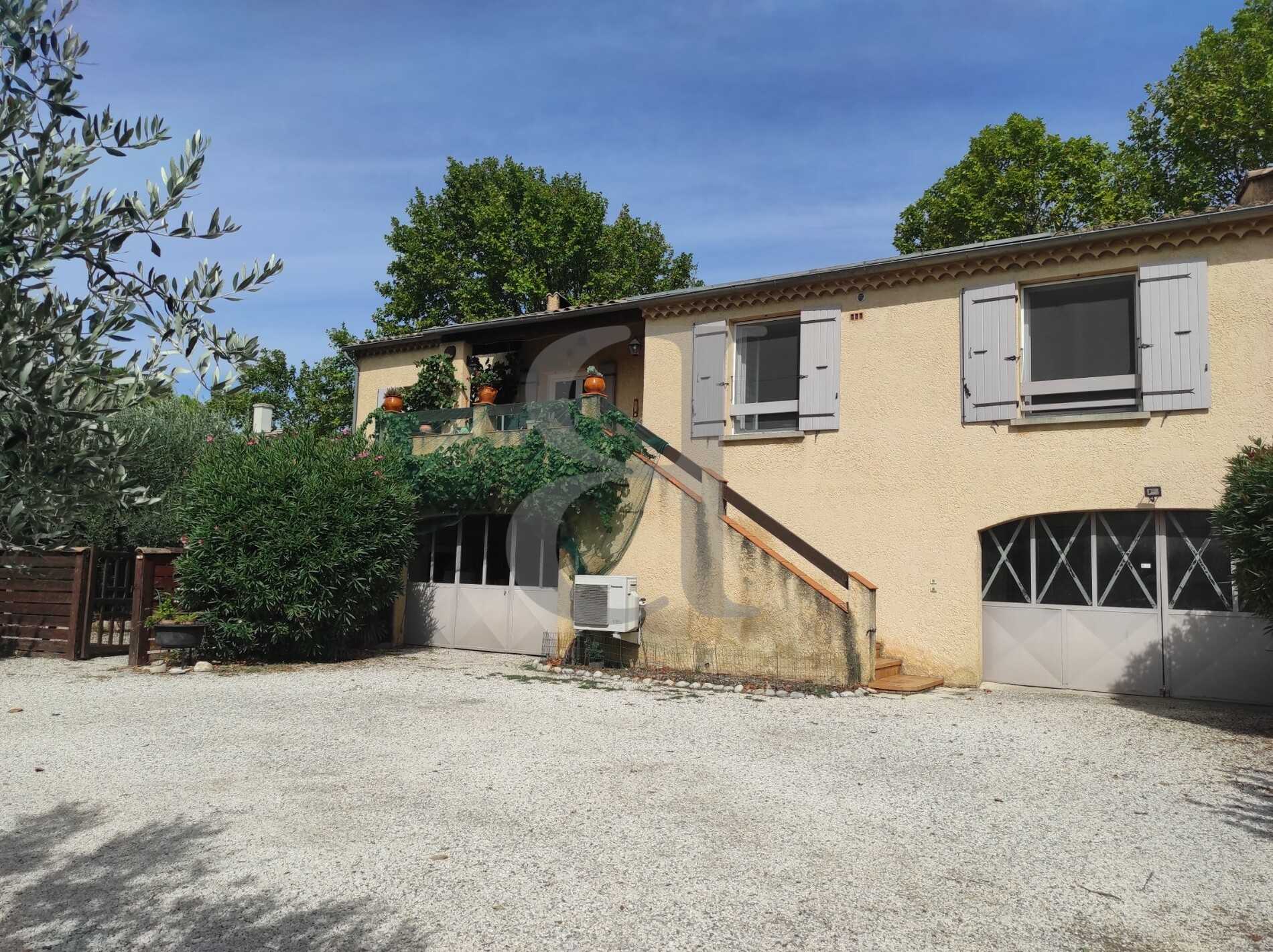 жилой дом в Villedieu, Provence-Alpes-Côte d'Azur 10927805