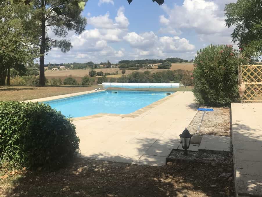 House in Seyches, Nouvelle-Aquitaine 10927994