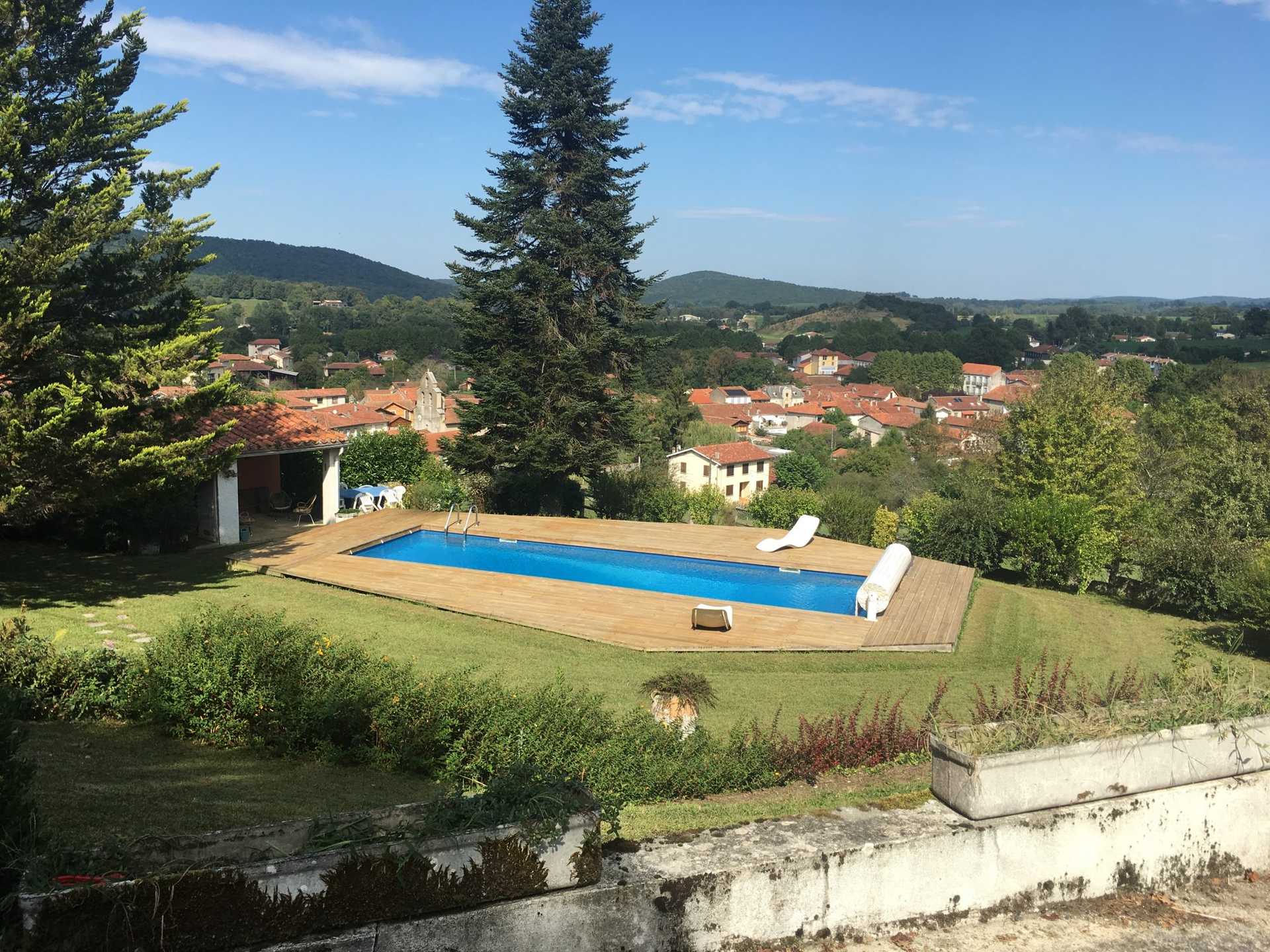 Other in Encausse-les-Thermes, Occitanie 10928185