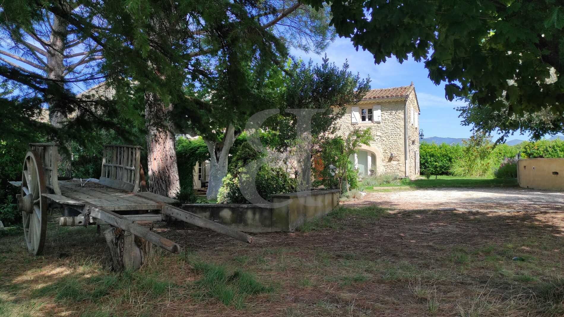 Haus im Grignan, Auvergne-Rhône-Alpes 10928274
