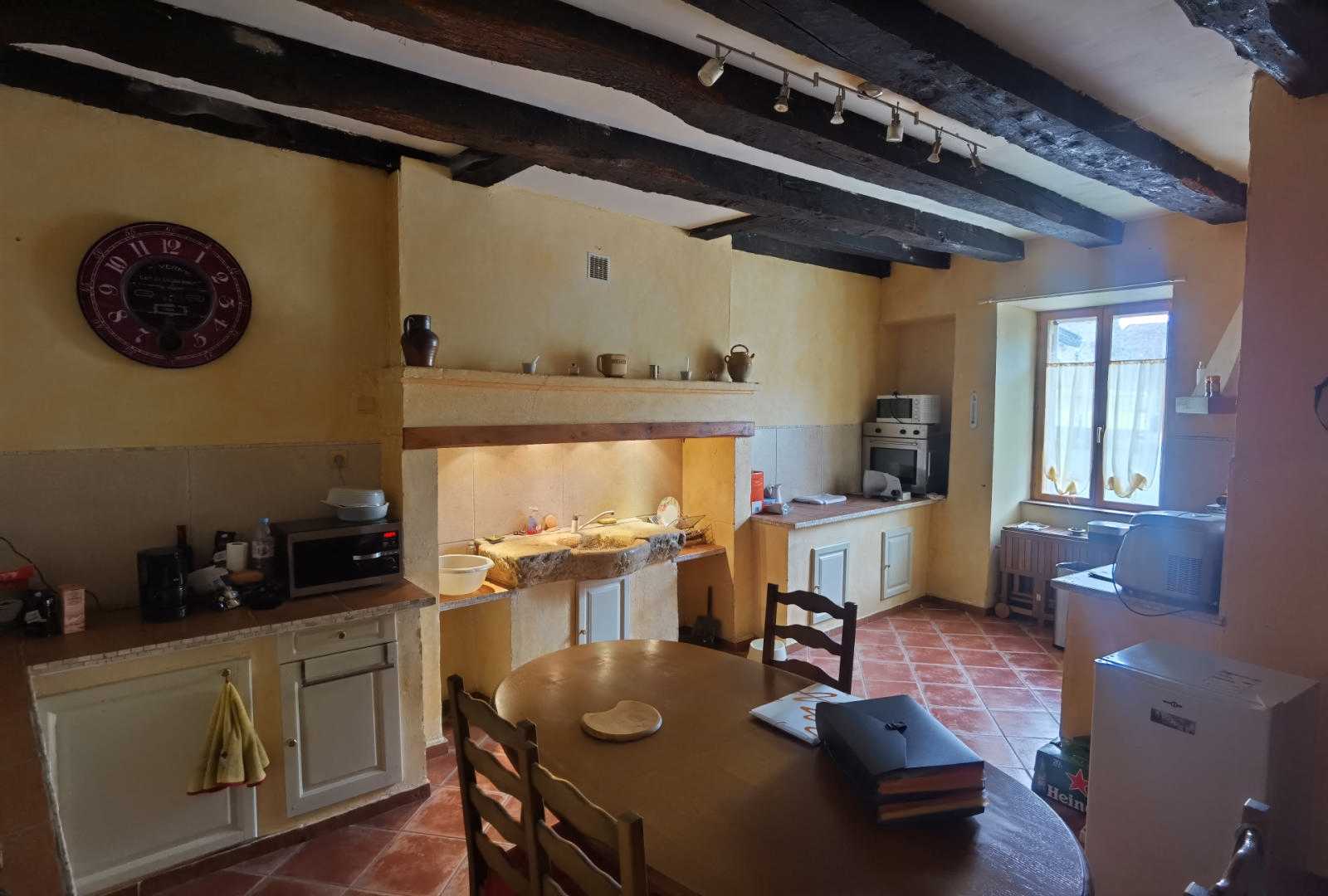 House in La Coquille, Nouvelle-Aquitaine 10928441