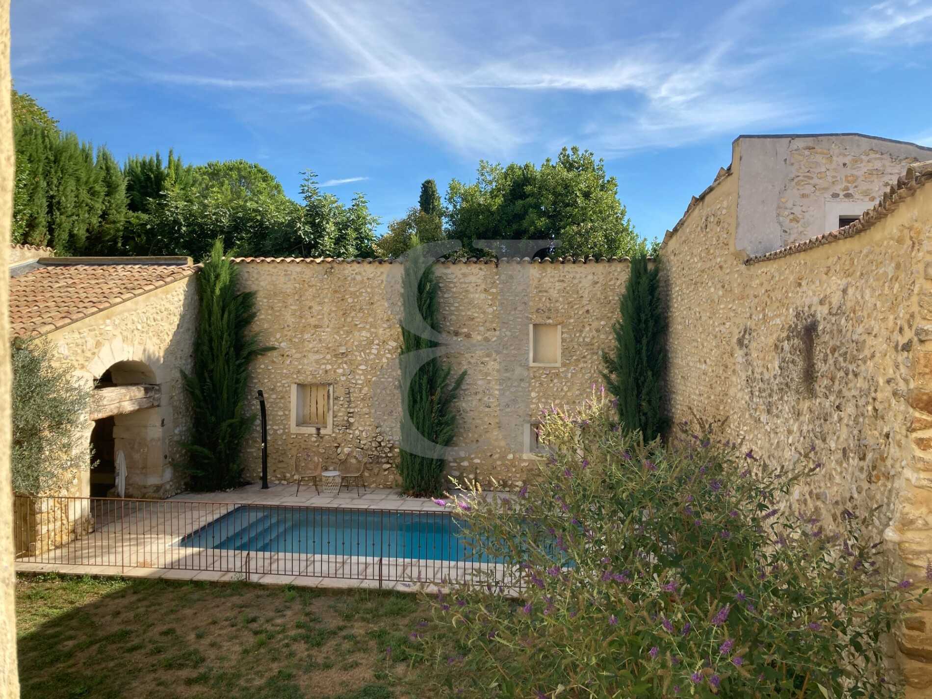 Hus i Vaison-la-Romaine, Provence-Alpes-Cote d'Azur 10928550