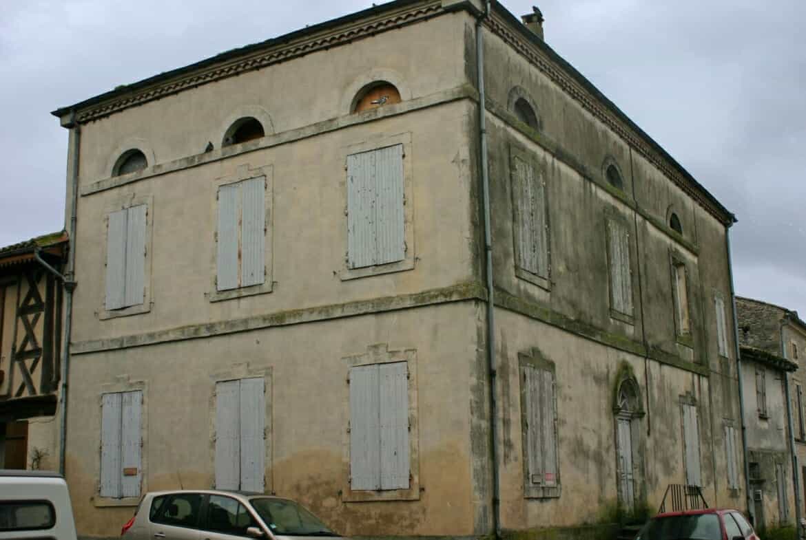 Talo sisään Monflanquin, Nouvelle-Aquitaine 10928630